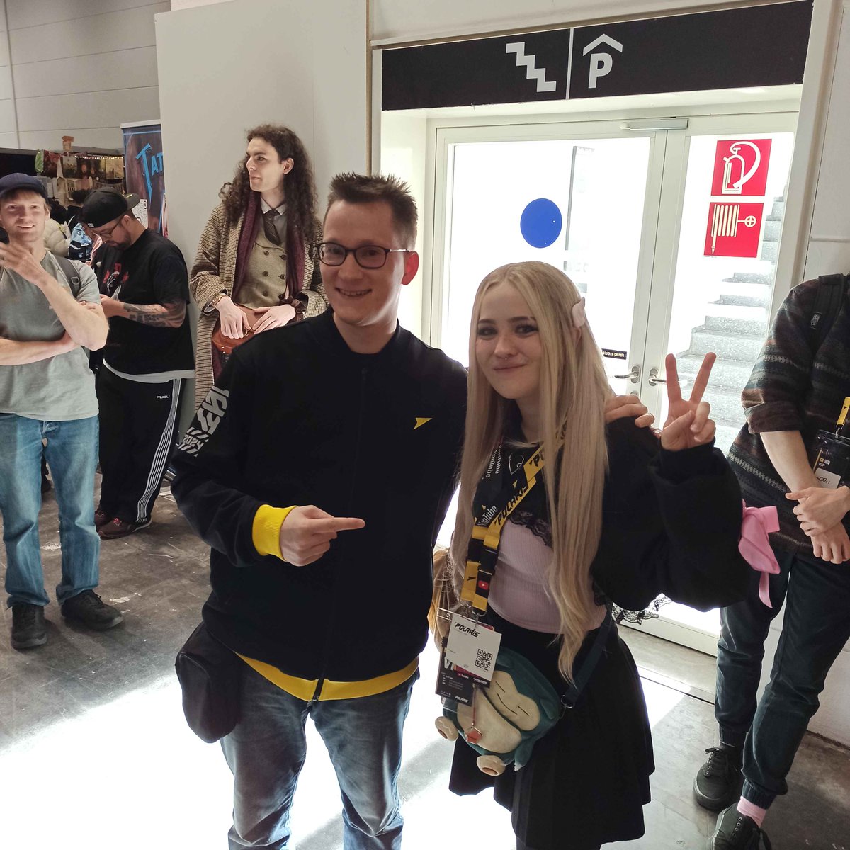dAviiiid90's tweet image. Erster Tag @PolarisCon_ 
Soviele tolle Menschen wieder getroffen. 🥰😍😊🥹🫶🏼
Angefangen mit @LostKittn_ @KodiakCosplay in ihrem wunderschönen cosplay. 
@vleafnin und natürlich @TheKrogmann 
Danke euch - war schön. 
🖤🩷❤️💛
#polarisconvention x #polaris2024 x #polaris