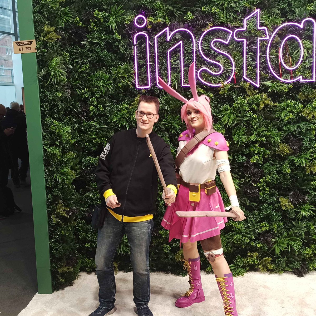 dAviiiid90's tweet image. Erster Tag @PolarisCon_ 
Soviele tolle Menschen wieder getroffen. 🥰😍😊🥹🫶🏼
Angefangen mit @LostKittn_ @KodiakCosplay in ihrem wunderschönen cosplay. 
@vleafnin und natürlich @TheKrogmann 
Danke euch - war schön. 
🖤🩷❤️💛
#polarisconvention x #polaris2024 x #polaris