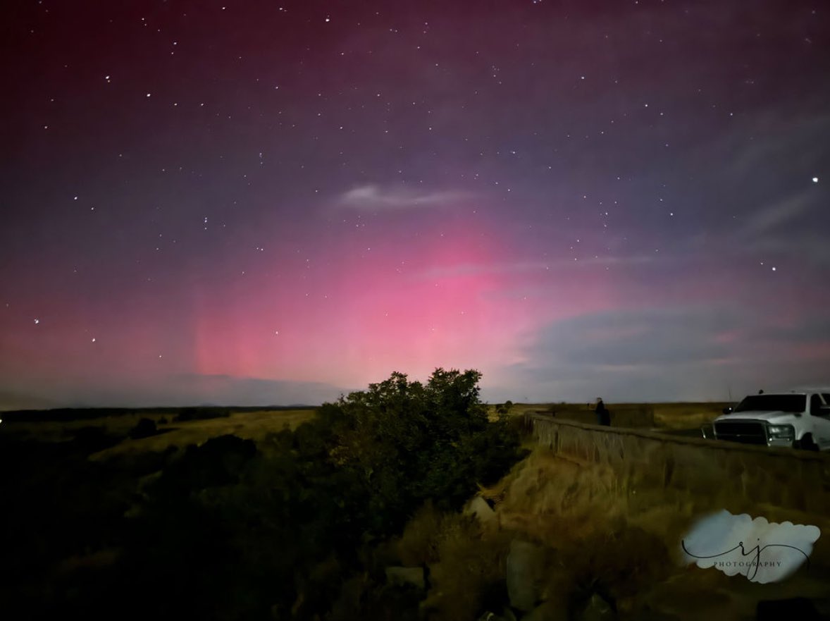 PR_RWmom's tweet photo. @hunterhurleywx @swalchliwx @Lincoln_Wx @RileyBellWX @Wx_Beans Northern Arizona, by Mormon Lake.  
8 second exposure at 9:20pm, Spectacular night! https://t.co/328jaK4rZF