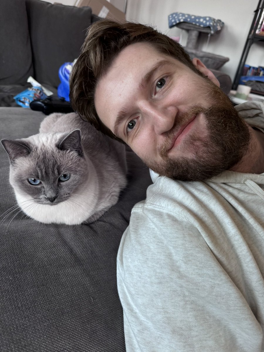 SuperKingAndy tweet media