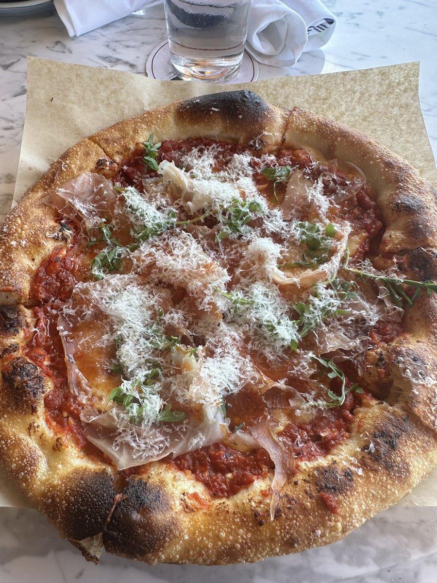 Pizza Friday with the boys <a href="/tyler_tradez/">t$</a> <a href="/Hammerthebid/">Jon</a> <a href="/SevenPointsCap/">Seven Points Capital</a>