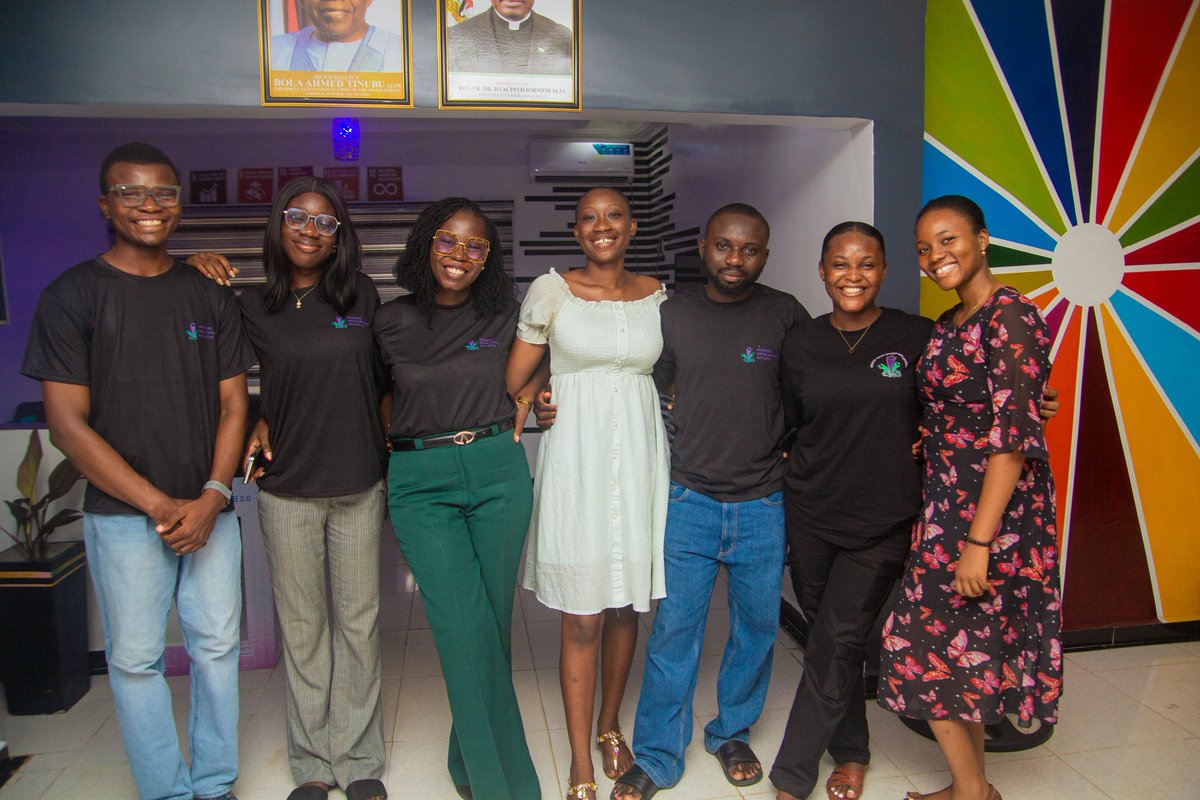 kwaghyan__doo's tweet photo. I've been so busy lately, working for @NgodooDev to ensure the success of her annual #GirlTech program to commemorate #internationaldayofthegirlchild . https://t.co/D5Rvn4BOG4