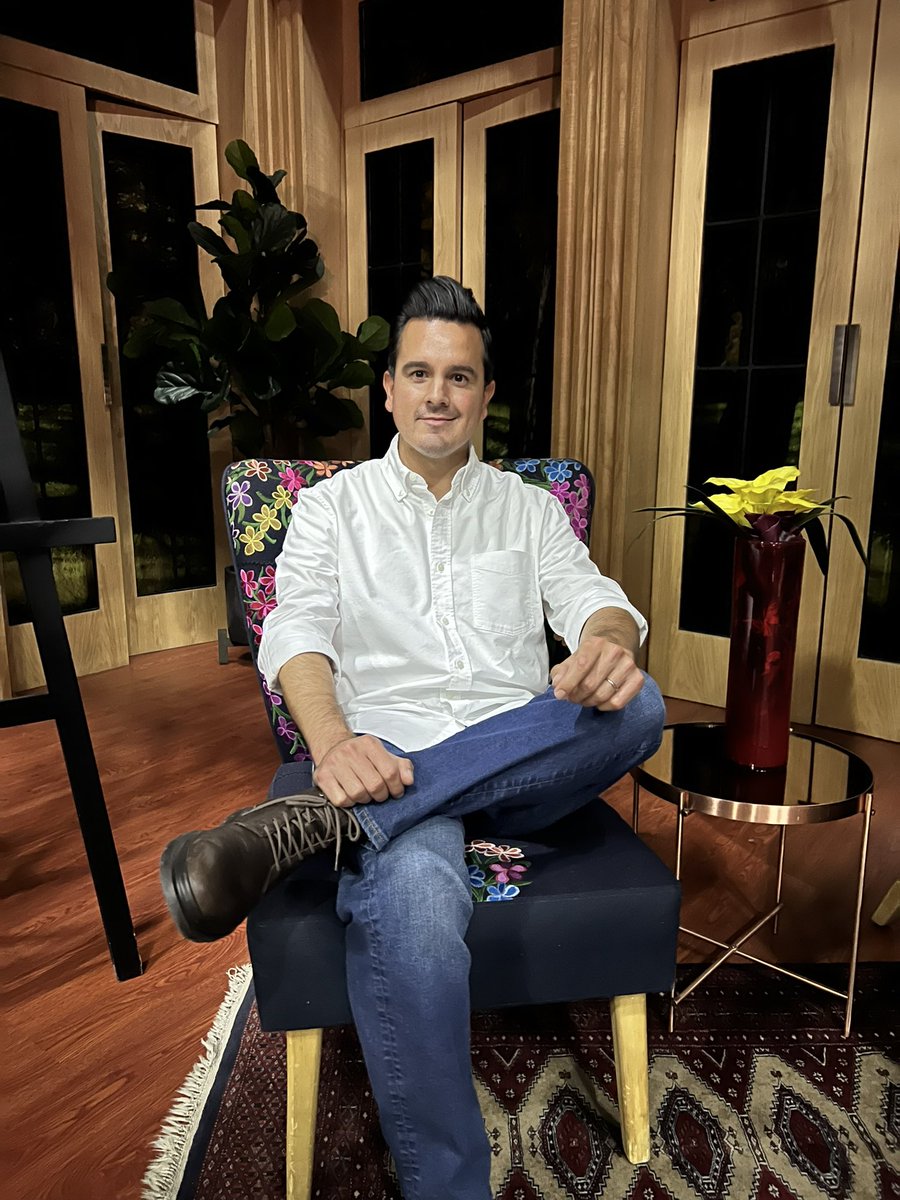 Pensé que me iban a ofrecer un noticiero…pero el tío Richie me ofreció un lugar en Ventaneando 🤣😜 <a href="/RicardoBSalinas/">Don Ricardo Salinas Pliego</a>