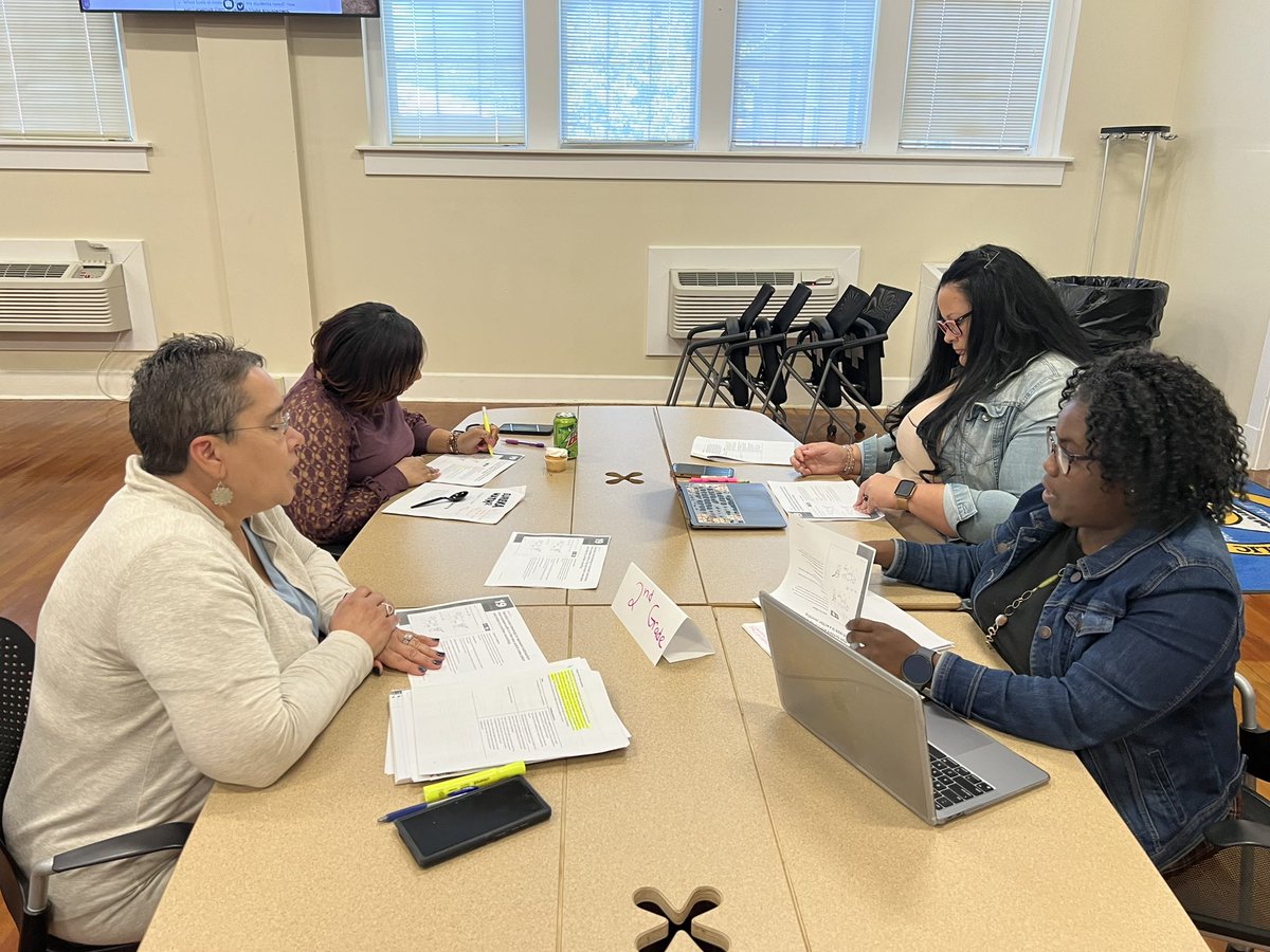 DebraDowless's tweet photo. Our Academic Coaches spent some time diving into math lesson planning and internalization during today’s Academic Coach meeting. Definitely heard some great discussion! https://t.co/nG13DfQMh4