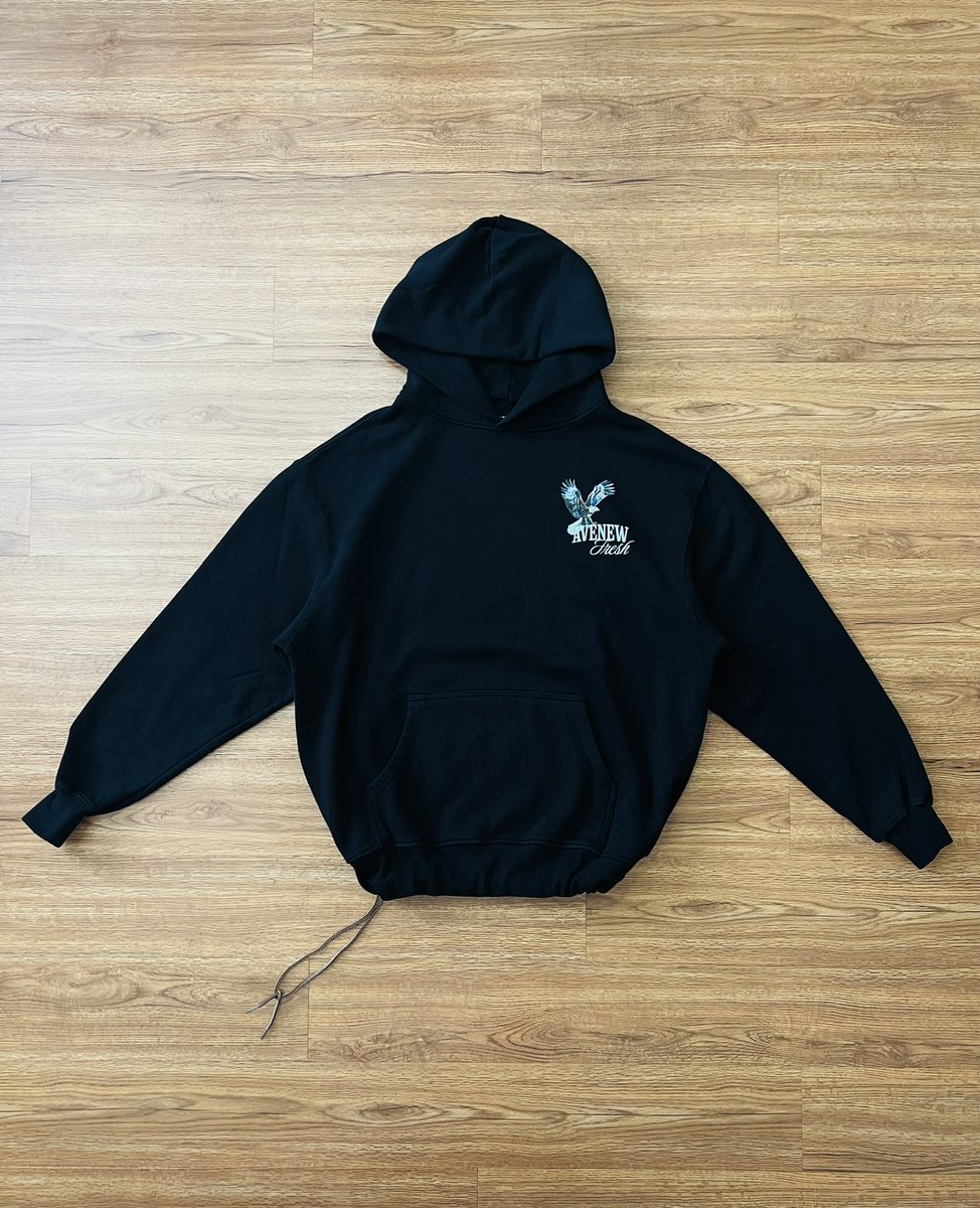 avenewfresh's tweet photo. new hoodie for this winter,,
• 13.5 oz.
• oversized 
• drawstring for creating a cropped fit https://t.co/AnIbBH9dUO