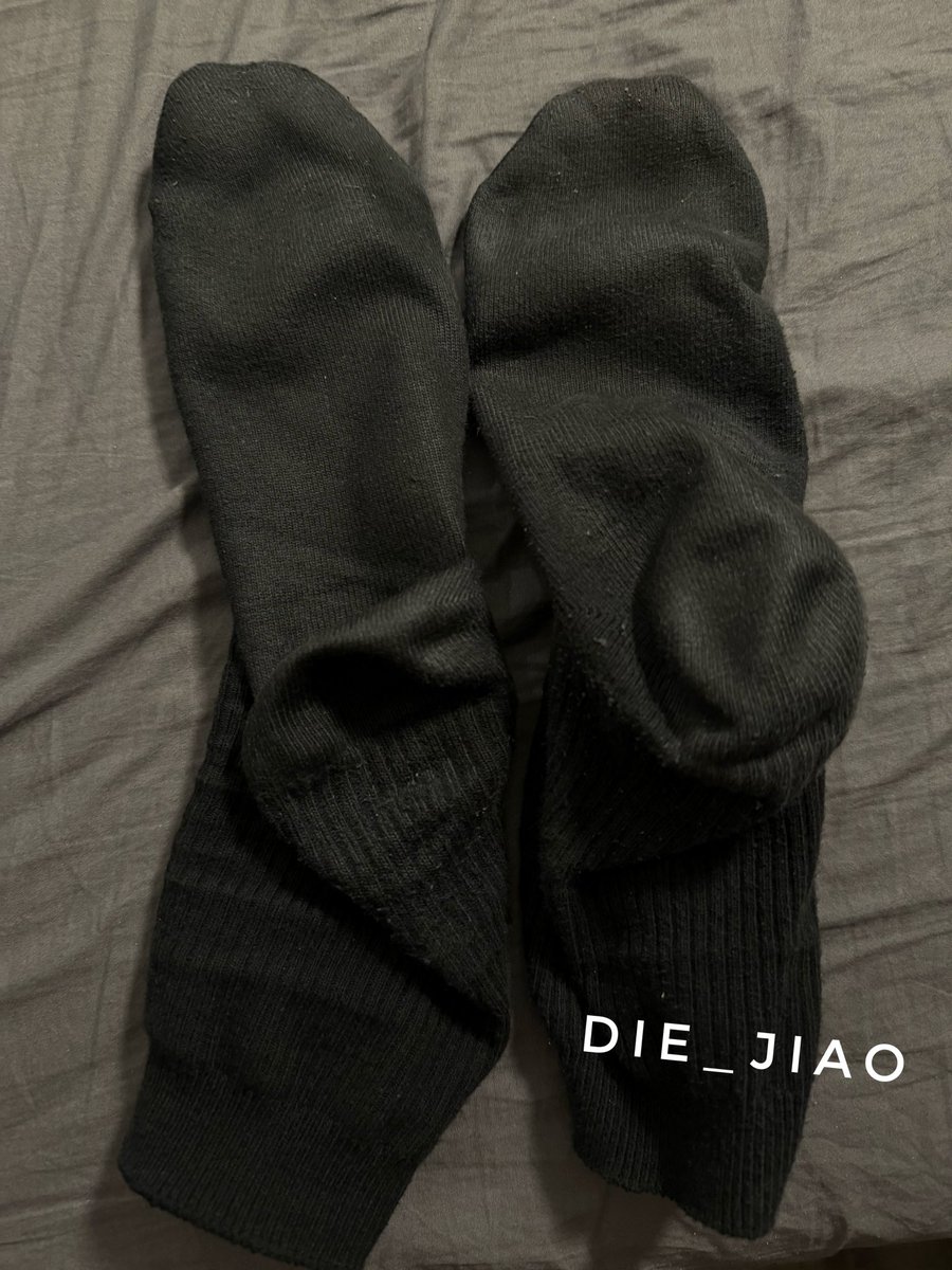 猜猜什么味儿？#黑袜