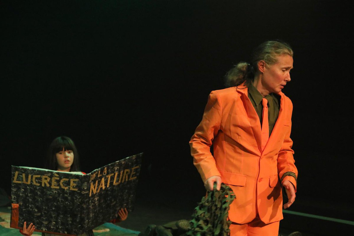 PorteRenaud's tweet photo. Zoé Kraft as Povendra’s daughter and Stéphanie Boré as her mother!
Photo by Claire Shovelton 

Andrias Scheuchzeri
An opera by porte renaud
(Music, text &amp; visual design)
Inspired by Karel Čapek’s novel  War with the Newts https://t.co/dv205kqARU