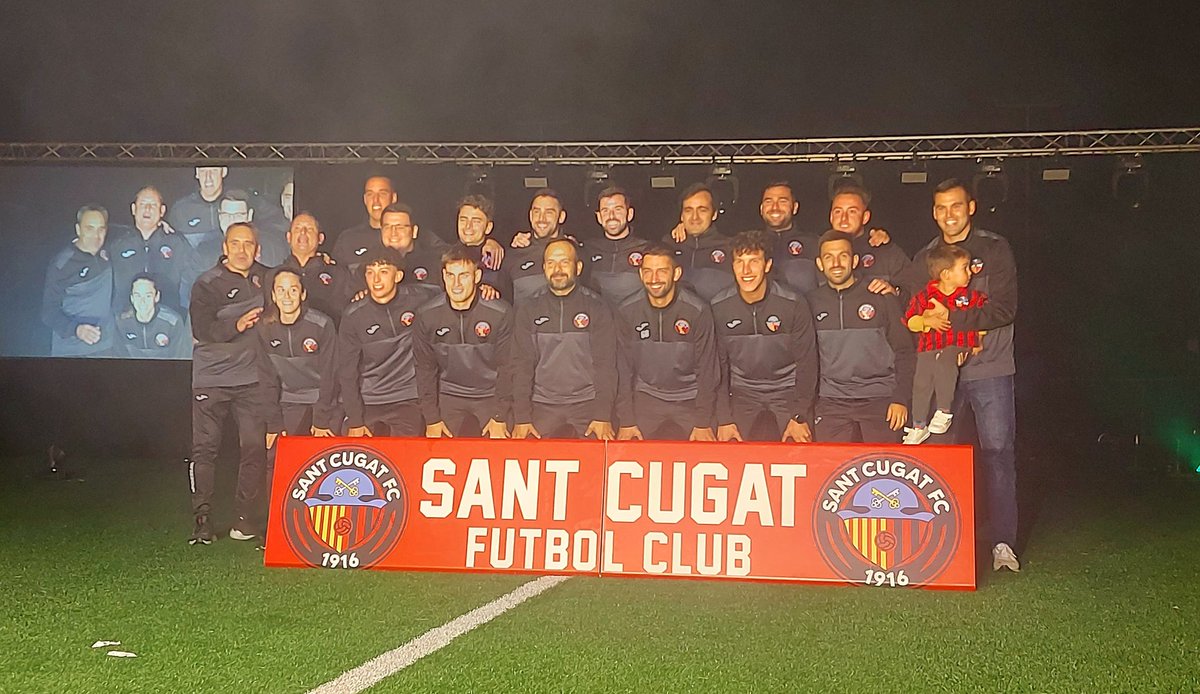 PRESENTACIÓ | Els últims a sortir, els Coordinadors! ⚽️

😍🫶 Gràcies per fer funcionar tot l'engranatge i fer-nos crèixer dia a dia dins i fora de la gespa. Vosaltres feu possible #LaMàgiadelTubau ✨️

#SomVermelliNegres #SomelSantCugat