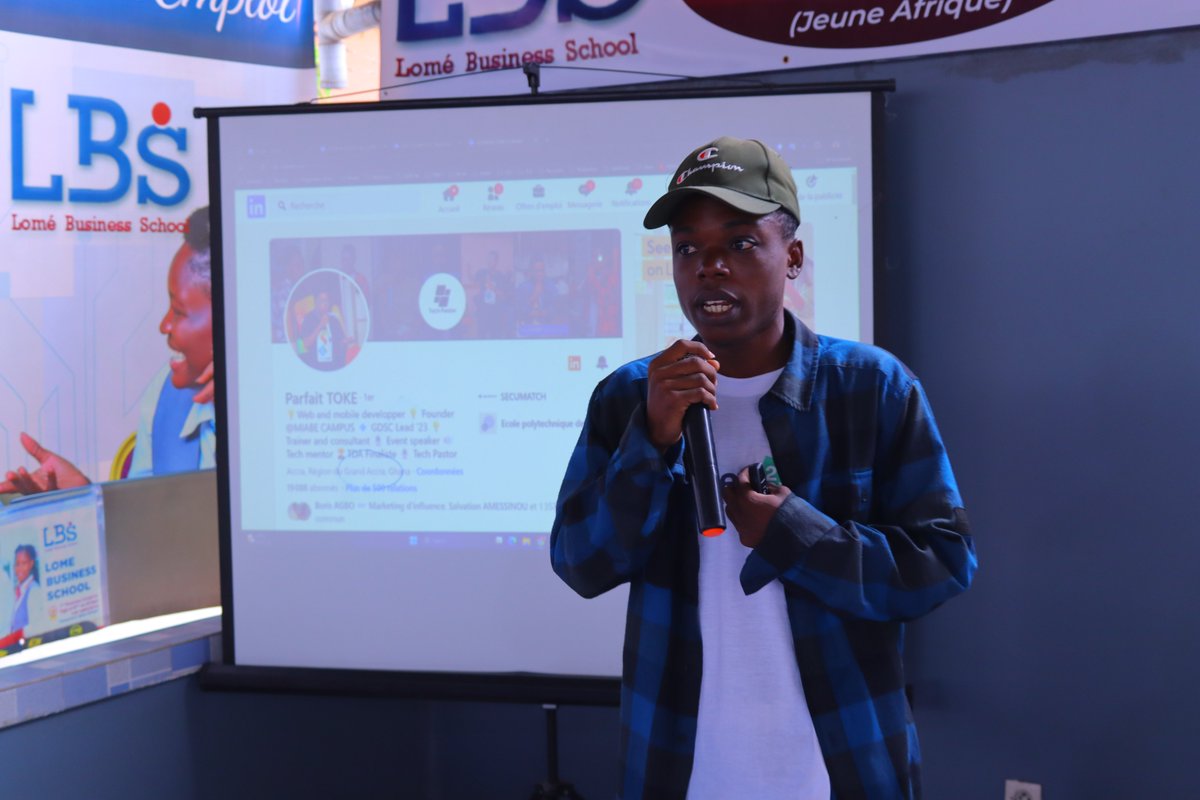 docteur_parfait's tweet image. Mon intervention à #LBS le mercredi dernier, lors de la semaine d&apos;intégration, a été une belle opportunité pour partager mon expertise sur l&apos;importance de LinkedIn dans le monde de la tech
#TechPastor