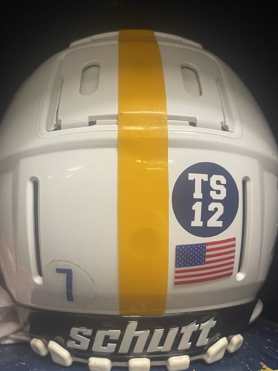 Chesterfield Rams Football (@cfieldramsfb) on Twitter photo 