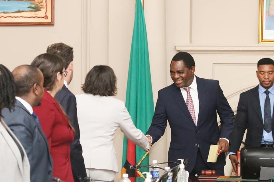 HHichilema's tweet photo. This afternoon, we exchanged views on matters of mutual interest between Zambia &amp; #IMF with Mission Chief Ms. Mercedez Vera Martin &amp; delegation. We remain committed to working with the IMF &amp; partners to advance #Zambia’s economic agenda,via collaboratively designed programs.🇿🇲 https://t.co/7cGelnsJ6e