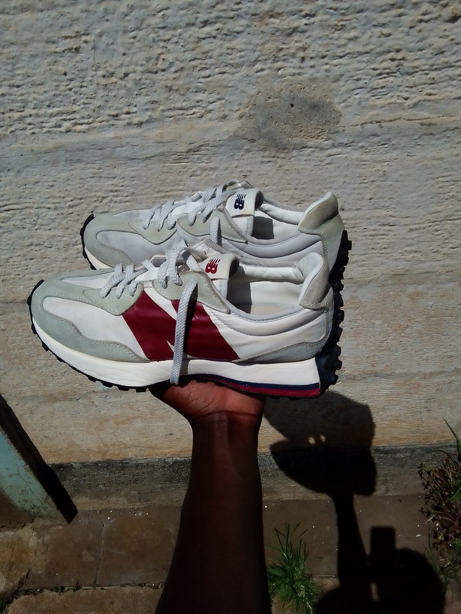 MabiaNimrod's tweet photo. @sneakersfandom NB Size 8.5 https://t.co/rPgHG3ZRKa