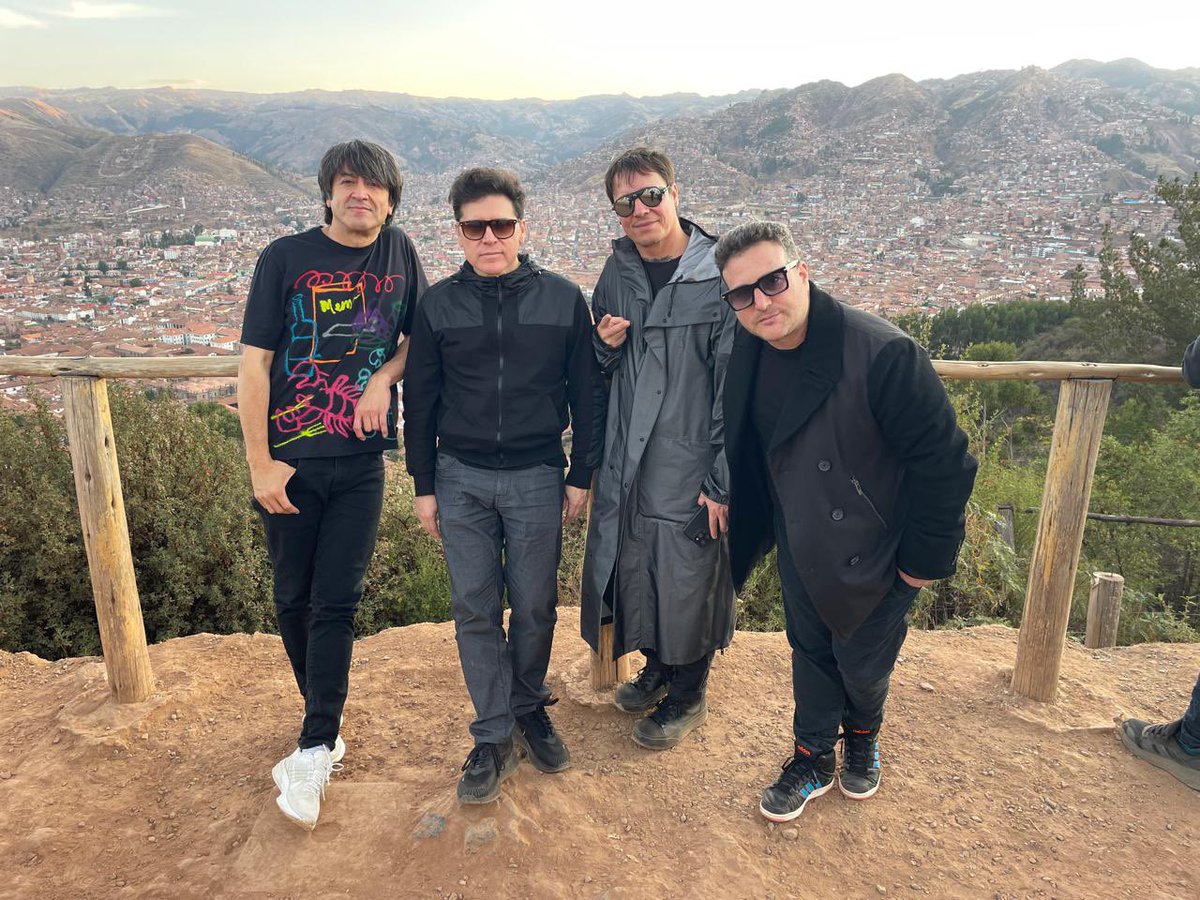 Libidooficial's tweet image. Ciudad mágica que nos recarga las energías para que mañana sea una noche de puro Rock & Roll 🔥