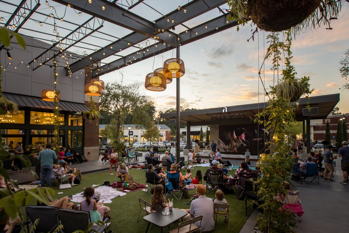 napatlanta's tweet photo. Five new tenants are joining the merchandising mix at @AvenueEastCobb, bringing the property to 96% leased — an incredible jump from under 75% when our ExperienceMakers® first took over the property three years ago. 👏 Read more from @AtlBizChron at https://t.co/idIO6KDZBs https://t.co/DxG6HNw8M3