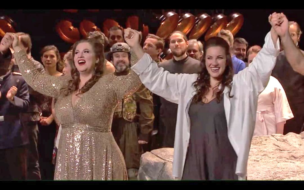 benamara_n's tweet photo. #Aïda #Verdi
#Rouen
en direct du #ThéâtredesArts !
Direction musicale #PierreBleuse
Mise en scène #PhilippHimmelmann
Scénographie #DavidHohmann
Costumes #LiliWanner
Lumières #FabianaPiccioli
Chorégraphie #KristianLever https://t.co/XoAb96CIcf
