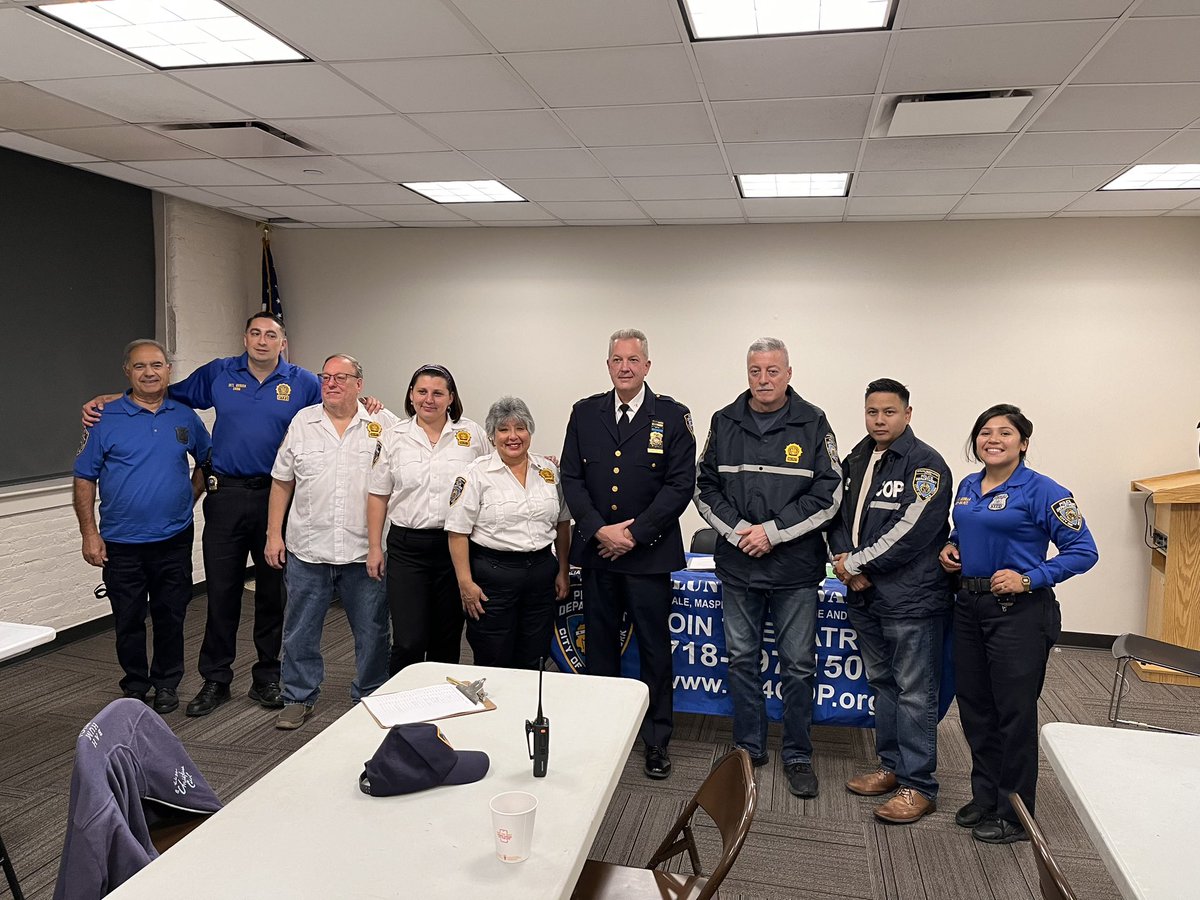 NYPDQueensNorth's tweet photo. Thank you to the @NYPD104Pct Civilian Observation Patrol for the invitation and discussion about how we can work together to keep our community safe. https://t.co/UNrCcUPGHg