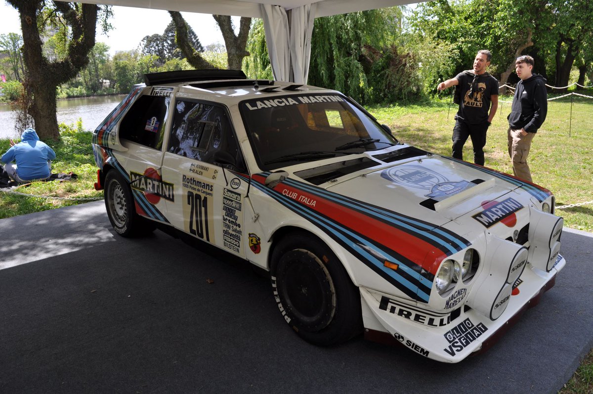 GabrielTomich's tweet photo. Espectacular el #Lancia #DeltaS4 Grupo B 1985 ex #MarkkuAlen 2do. en el #RAC #Rally 1985 en manos de #Alen-Kivimaki en #AutoClasica 2024 @RMotordigital https://t.co/rmQpVZb2JF https://t.co/j2rgwnk2ha
