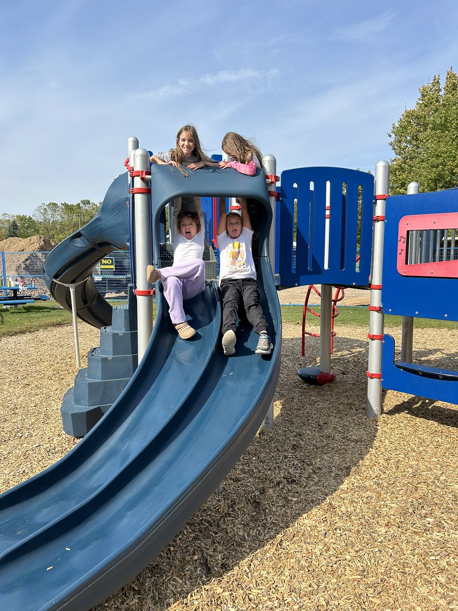 Mrs. A. Green tweet media