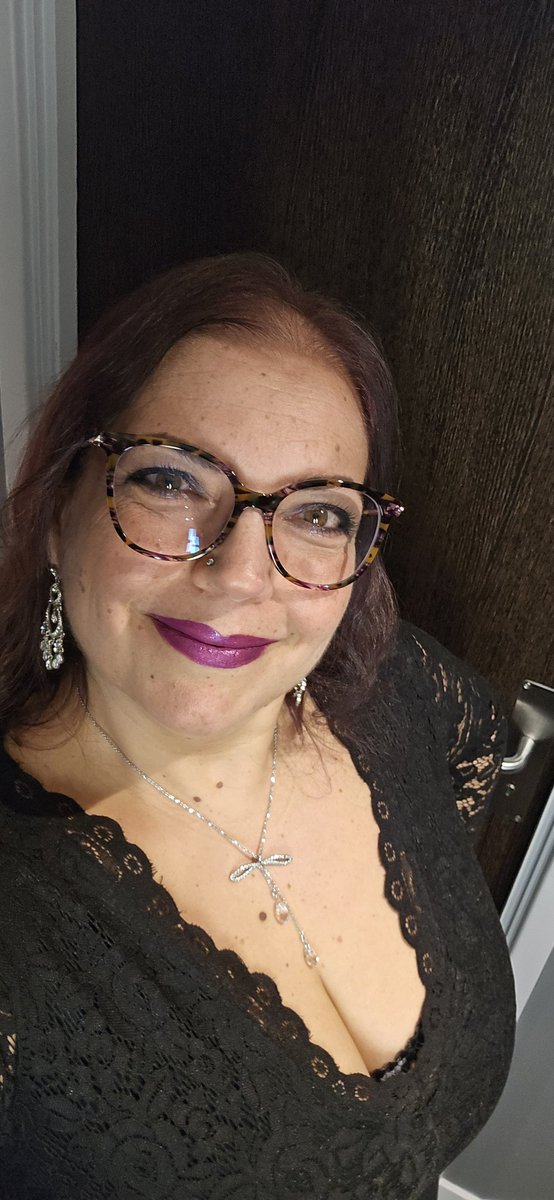 I didn't win, but it was a fab evening and a huge honour to be shortlisted! 

&amp; honoured to collect the hugely-deserved award for Outstanding Contribution on behalf of the amazing <a href="/SueRoffey/">Dr Sue Roffey</a> 🙌

<a href="/NAPCE1/">NAPCE</a> 
#NAPCE24 #pastoralcare #wellbeingineducation #wholeschoolwellbeing