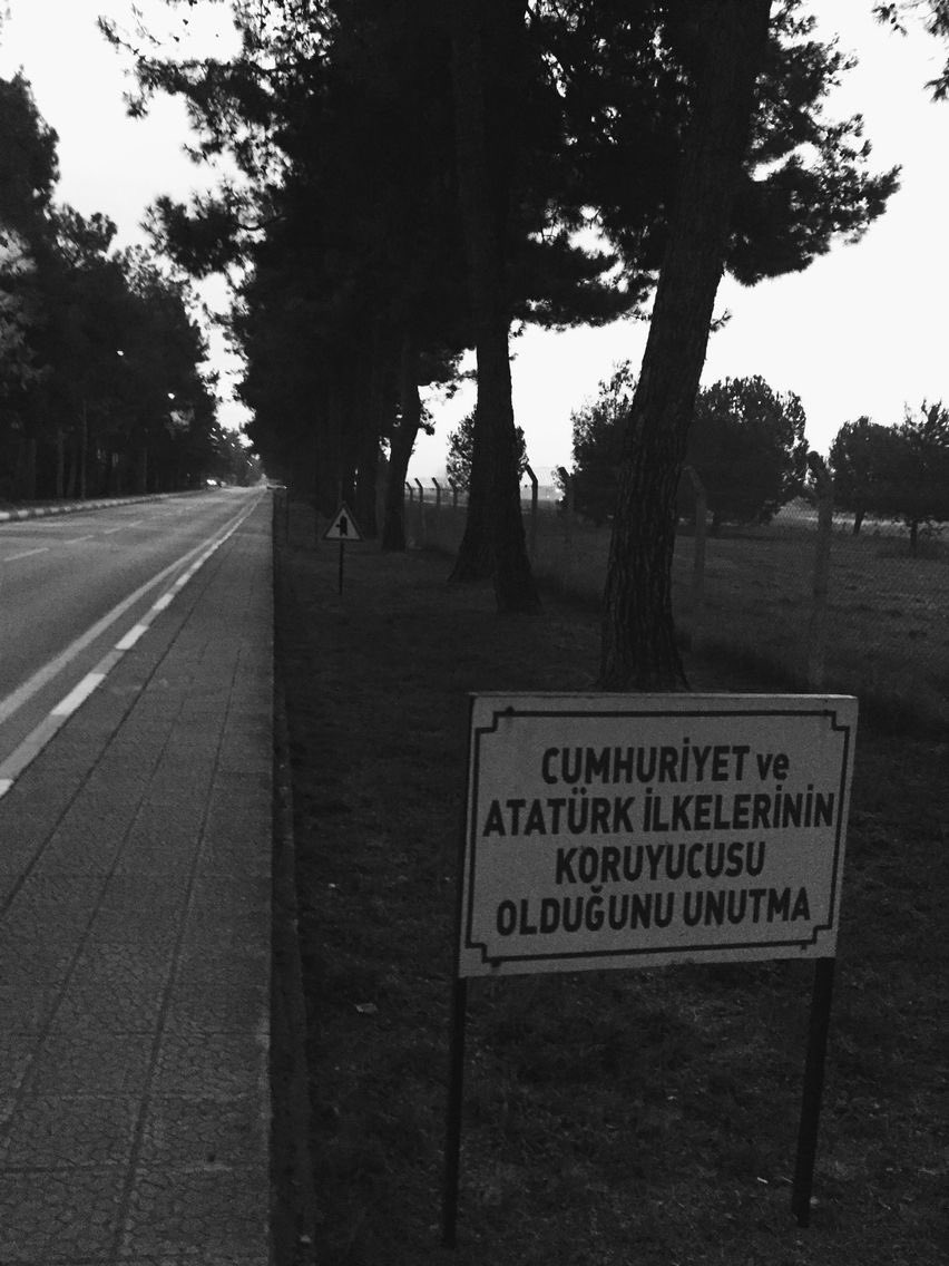 Cumhuriyet ve Atatürk İlkelerinin koruyucusu olduğunu unutma!