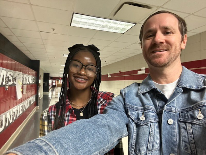 Carrie Beth Buchanan (@cbgbuchanan) on Twitter photo Mr. Amacker <a href="/irondalems/">Irondale MS</a> organized a schoolwide dress up day themed around the novel, The Outsiders. #ReadWriteTalkThink <a href="/Jefcoed6_12/">JEFCOED Secondary Curriculum 6-12</a> <a href="/JEFCOED/">Jefferson County Schools</a> Mr. Amacker <a href="/irondalems/">Irondale MS</a> organized a schoolwide dress up day themed around the novel, The Outsiders. #ReadWriteTalkThink <a href="/Jefcoed6_12/">JEFCOED Secondary Curriculum 6-12</a> <a href="/JEFCOED/">Jefferson County Schools</a>