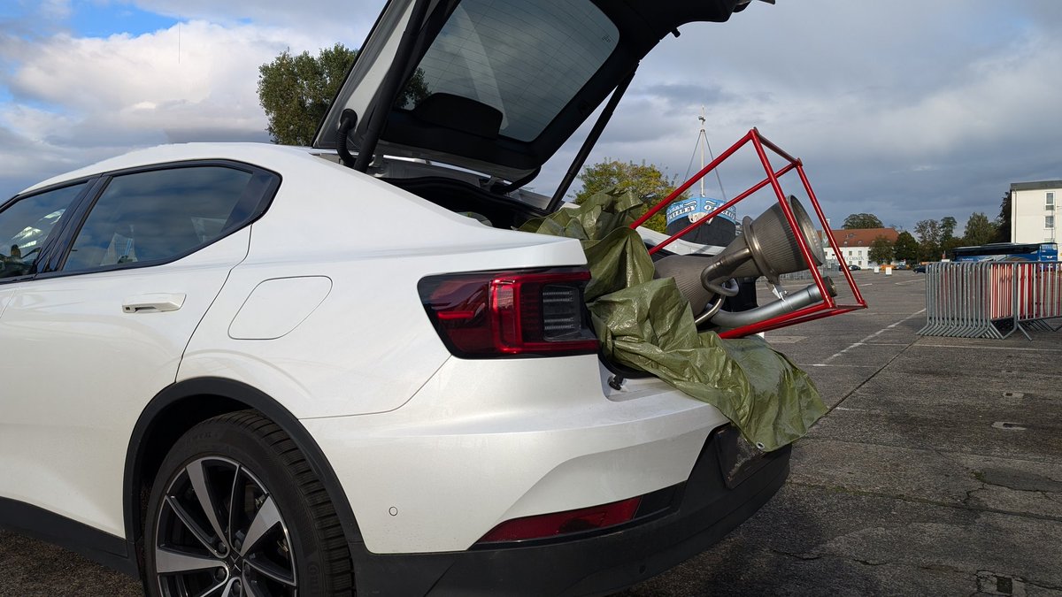 I was in a hurry to get to <a href="/spacecreatorday/">Space Creator Day</a>, so I modified my car a little.