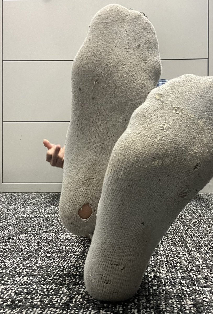 Soccerjock98's tweet photo. Are we ready to worship? Bc I friggin stink. 
#feet #findom #cashmaster https://t.co/oMu743InAG