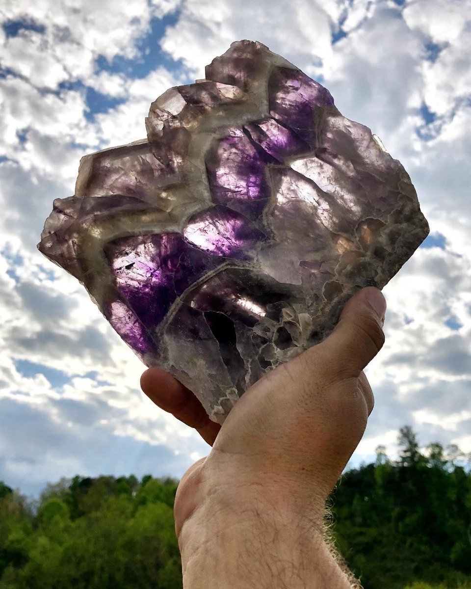 An Amethyst Slab illuminated From Behind at the May Franklin, North Carolina Gem show.

Photo  📷 entertheearth