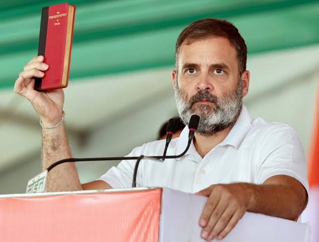 गांधी-नेहरू की विचारधारा वाले राहुल गांधी और कांग्रेस का साथ सिर्फ़ इसलिए दीजिए क्योंकि -

कांग्रेस बचेगी तो लोकतंत्र बचेगा,लोकतंत्र बचेगा तो हमारा यह महान देश बचेगा! 

सहमत हैं?

रिट्वीट करना आपके काम है