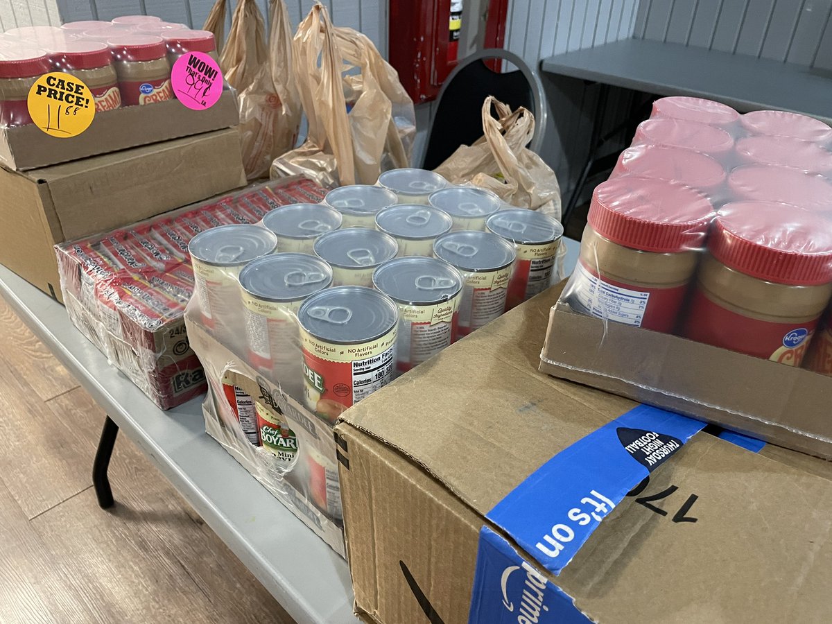 Wyoming Highway Patrol (@wyhighwaypatrol) on Twitter photo Thank you to everyone that came out to our #FaithandBlue event. We would like to thank Green River PD <a href="/sweetwaterso/">Sweetwater County Sheriff's Office</a> and all the houses of worship that came out to help donate items to the food bank of Sweetwater County.
#GuardianOfTheCowboyState #YourWHP Thank you to everyone that came out to our #FaithandBlue event. We would like to thank Green River PD <a href="/sweetwaterso/">Sweetwater County Sheriff's Office</a> and all the houses of worship that came out to help donate items to the food bank of Sweetwater County.
#GuardianOfTheCowboyState #YourWHP