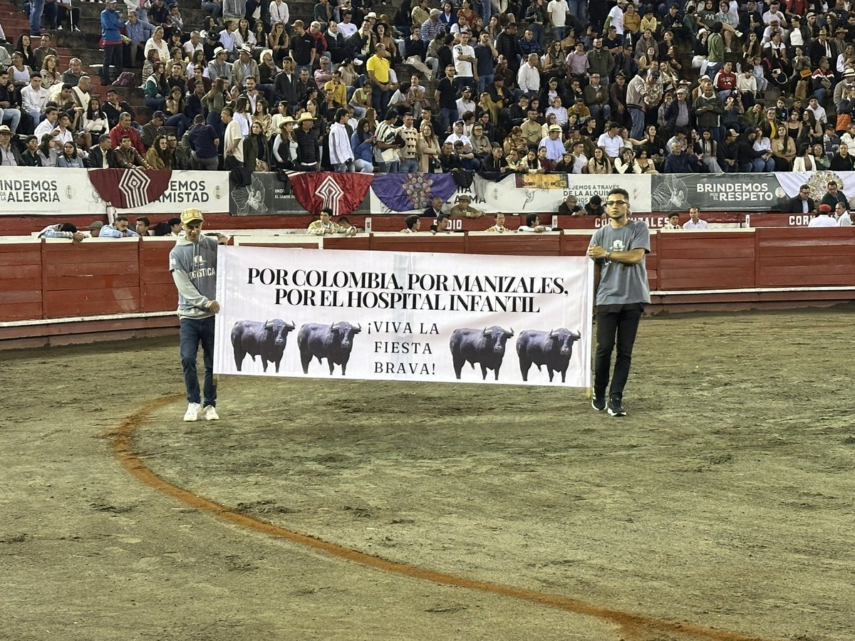 Por los niños, y la ayuda de los excedentes de la temporada taurina para el cuidado y la salud de ellos… Que viva la fiesta brava y olé!! #SiMasOlé <a href="/cormanizales/">Plaza de Toros de Manizales</a>