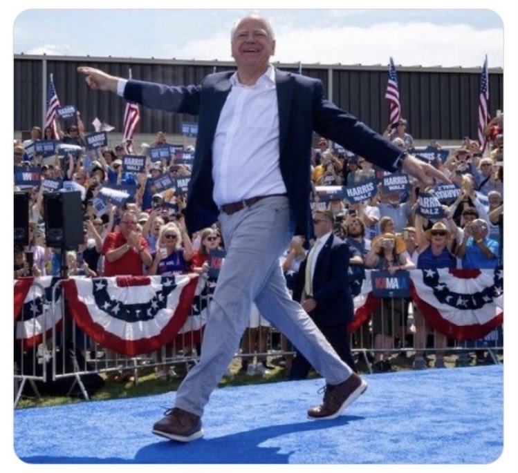 MichaelGreen77's tweet photo. @atensnut @HelenAnn_Texas “And I’m flying! Look at me way up high, Suddenly here am I, I'm flying…” https://t.co/vRYQ9G4vBY