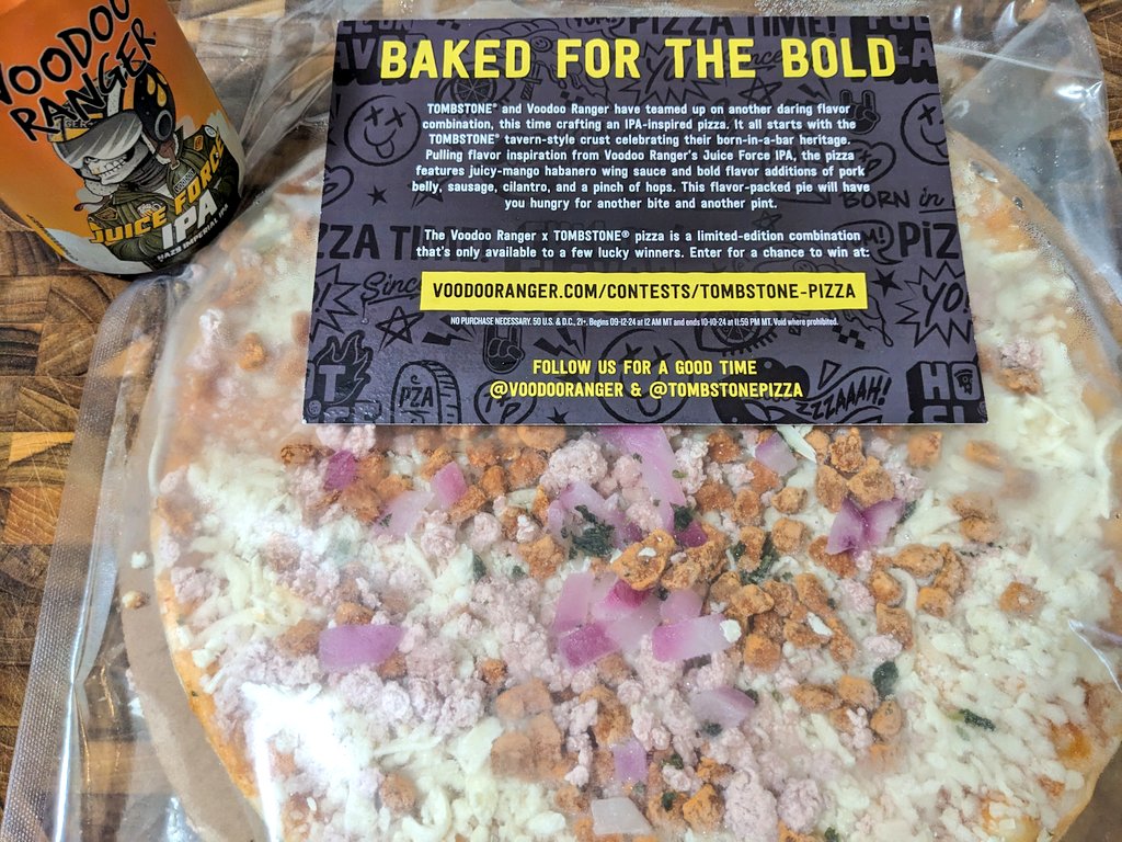 Have I mentioned how much being #sponsored by <a href="/voodooranger/">Voodoo Ranger</a> kicks ass?

This is a VR-inspired pizza from <a href="/TombstonePizza/">Tombstone Pizza</a> that has mango habanero sauce, pork belly, sausage and a little hops. I'm salivating.