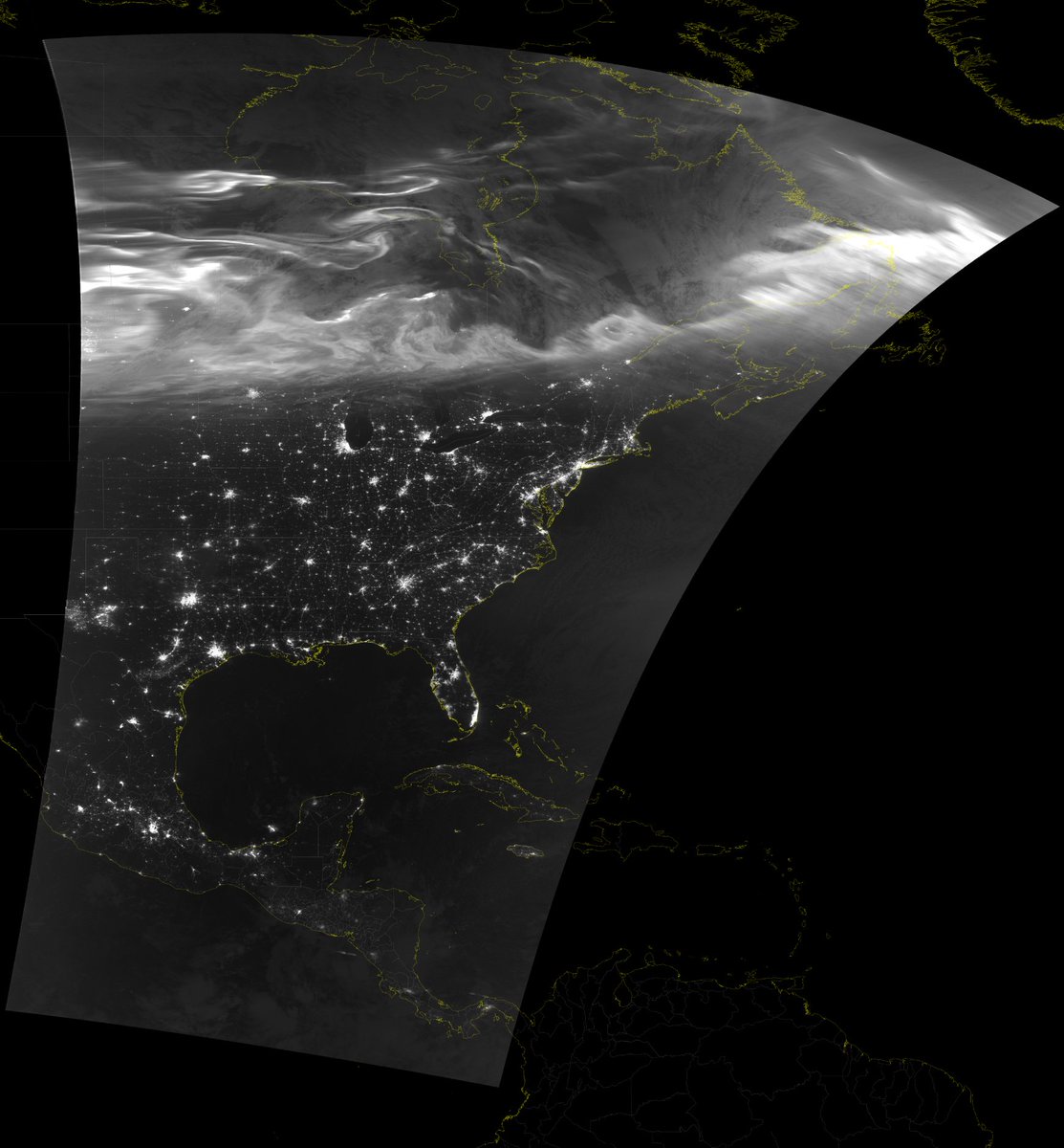 Stunning. This is what the aurora looked like over the U.S. last night from a satellite passing over.
