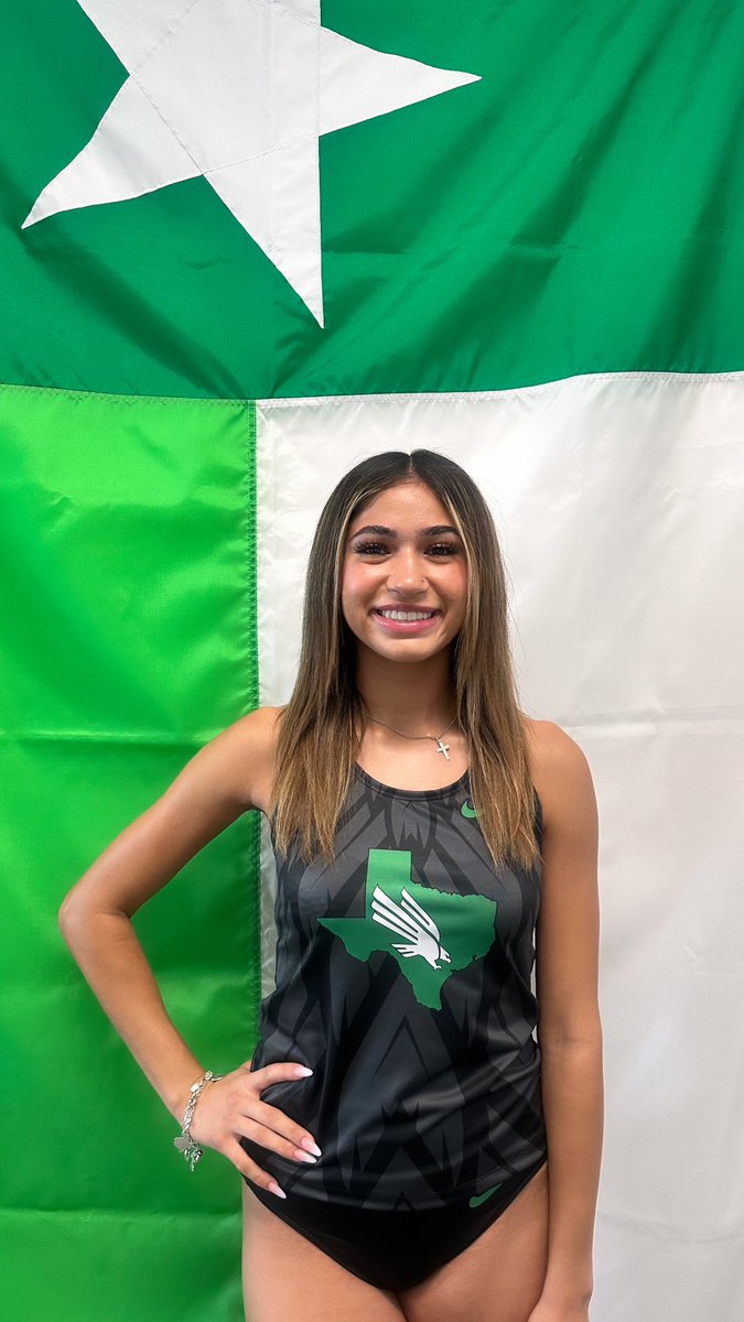 k_canchola_'s tweet photo. Thank you @MeanGreenTFXC + Coach Stevens for your hospitality during my visit! I had a great time touring the facility and meeting some of the girls. #GMG🦅
@ICPioneersCC @ICPioneersTF @ICHS_Sports @TheWingsTrack https://t.co/NdpEGtnCNC