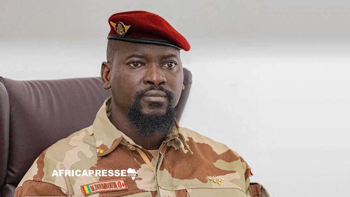 SkwevEric's tweet photo. Forte décision !!
Le président guinéen de la transition, le général Mamadi Doumbouya, a ordonné le retour sans délai au pays de ses ministres en déplacement à l’étranger.@KasekaSandrine @DeniseNyakeru @Fatshi20 @VitalKamerhe1 https://t.co/28DxZjdp4c