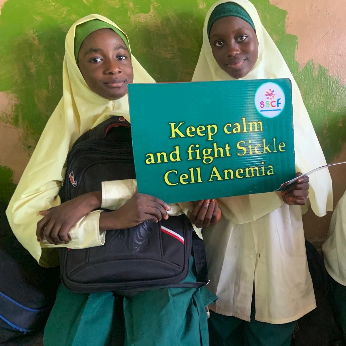 SafiyyaSCF's tweet image. Understanding your genotype is crucial in preventing Sickle Cell Disease. By knowing your status, you can make informed health decisions. We’re urging students and their families to get tested and spread the word! Together, we can make a difference. 🌍 #GenotypeTesting