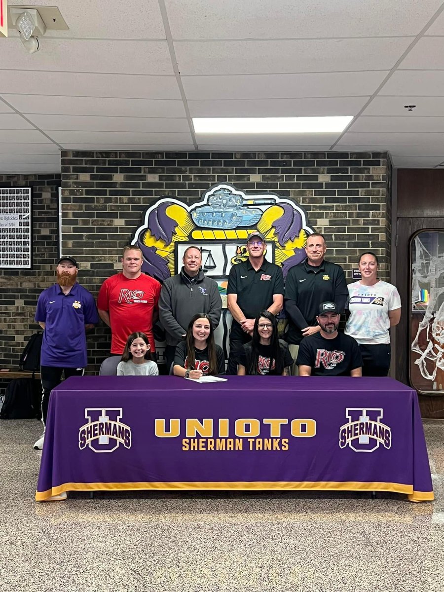 Unioto Track and Field (@uniotoxctf) on Twitter photo Senior Ava Rooker, first off the board, decides to continue her academic and athletic career running cross country and track at Rio Grande! <a href="/RioGrandeTrack/">Rio Grande Track</a> <a href="/UHSsportsNEWS/">UNIOTO ATHLETICS</a> Senior Ava Rooker, first off the board, decides to continue her academic and athletic career running cross country and track at Rio Grande! <a href="/RioGrandeTrack/">Rio Grande Track</a> <a href="/UHSsportsNEWS/">UNIOTO ATHLETICS</a>