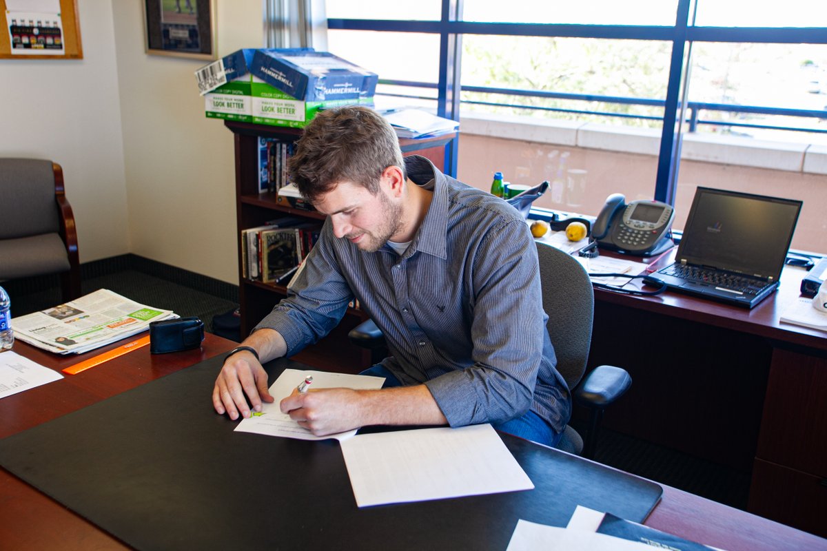 Mariners's tweet image. From the no-hitter to the Maple Grove... thank you for everything, @James_Paxton!

Wishing you nothing but the best in retirement 💙