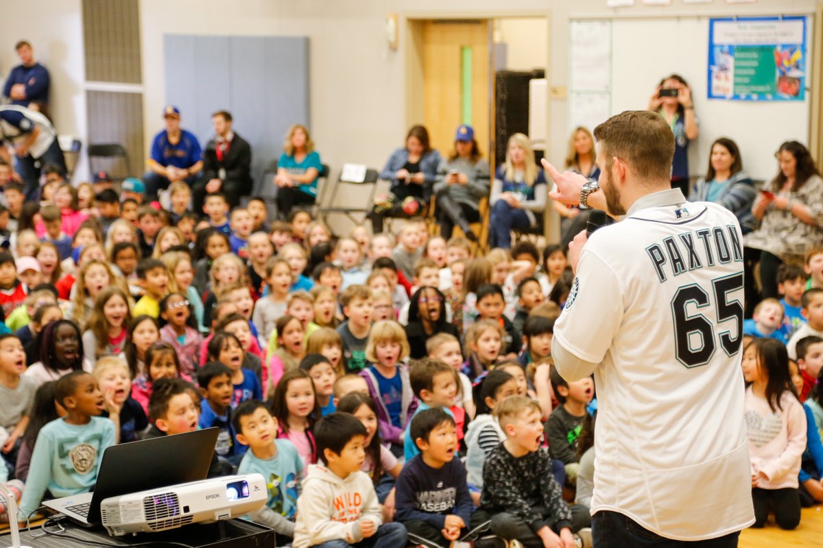 Mariners's tweet image. From the no-hitter to the Maple Grove... thank you for everything, @James_Paxton!

Wishing you nothing but the best in retirement 💙