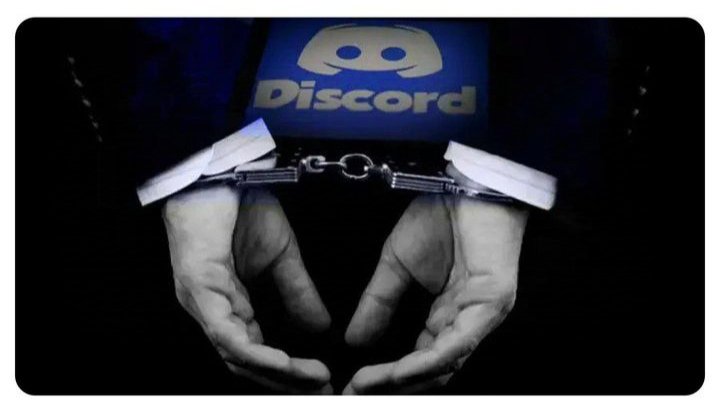 Discord'da "C31K" isimli grubun yöneticilerinden E.K. ile yayında bir kadından vücuduna kolonya döküp yakmasını istediği öne sürülen şüpheli Ö.P tutuklanarak cezaevine gönderildi.

C31K grubunun yöneticilerinden A.T., adli kontrol şartıyla SERBEST bırakıldı !?