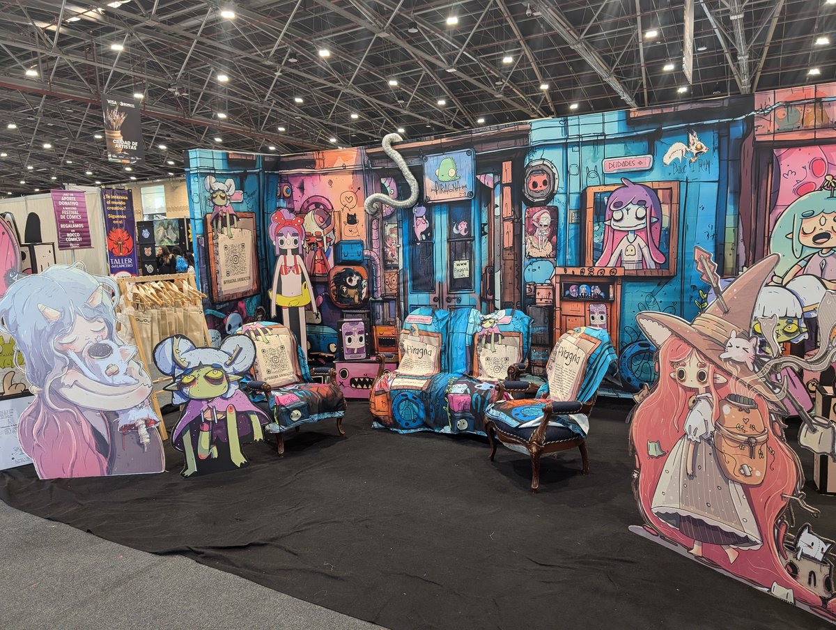 Tuxerito's tweet photo. #SOFA2024 Me gusto como se veia el arte de Piragna en el SOFA https://t.co/zZVVoABCp3