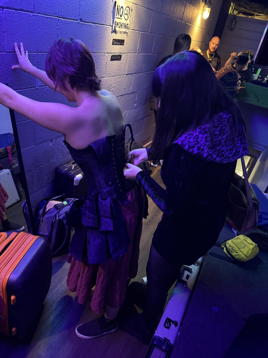 snarlsband's tweet image. 