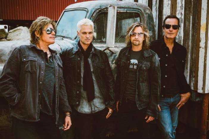 Tras 5 años, la banda originaria de San Diego, California, Stone Temple Pilots realizará una gira para celebrar tres décadas de su disco más emblemático ‘Purple’, por lo que México, tenía que ser parte de esta celebración y reencuentro con sus fanáticos.

rocksonico.com/nota.asp?not_i…