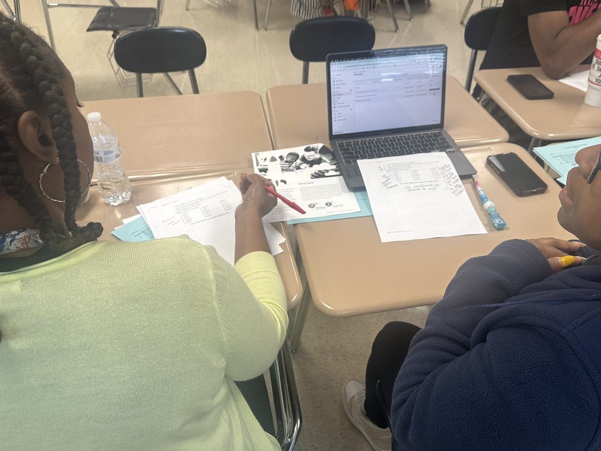 Keonaka (@keonaka1) on Twitter photo Teacher lesson internalization is EVERYTHING! Teachers spent time reviewing and annotating upcoming Foundational Skills lessons! <a href="/LISDInstruction/">Lancaster ISD Instructional Services</a> #ECSpecialistVibes Teacher lesson internalization is EVERYTHING! Teachers spent time reviewing and annotating upcoming Foundational Skills lessons! <a href="/LISDInstruction/">Lancaster ISD Instructional Services</a> #ECSpecialistVibes