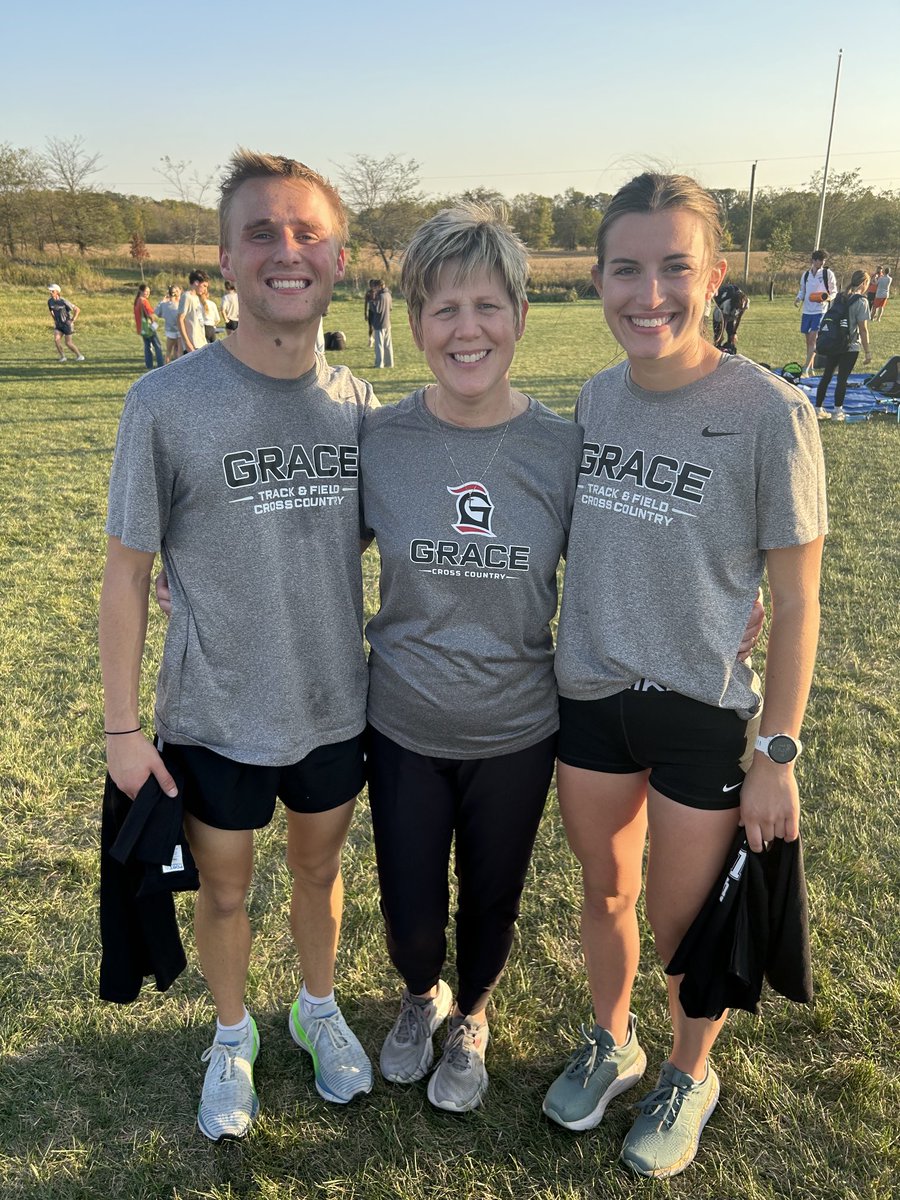 CourtneyKleber's tweet photo. We’ll take two 2nd place finishes from @KleberBrandon and @estherrcameron !! Nice runs today for @GraceCollegeXC Keep it rollin’! #FortheJoy #LancerUp https://t.co/xHfBtOfuef