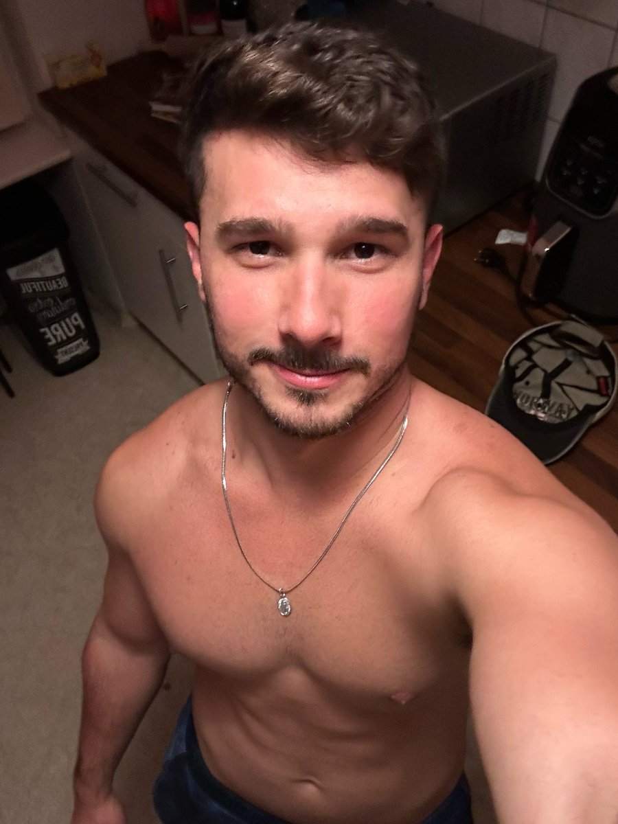 Alexandre Neuburger  tweet media