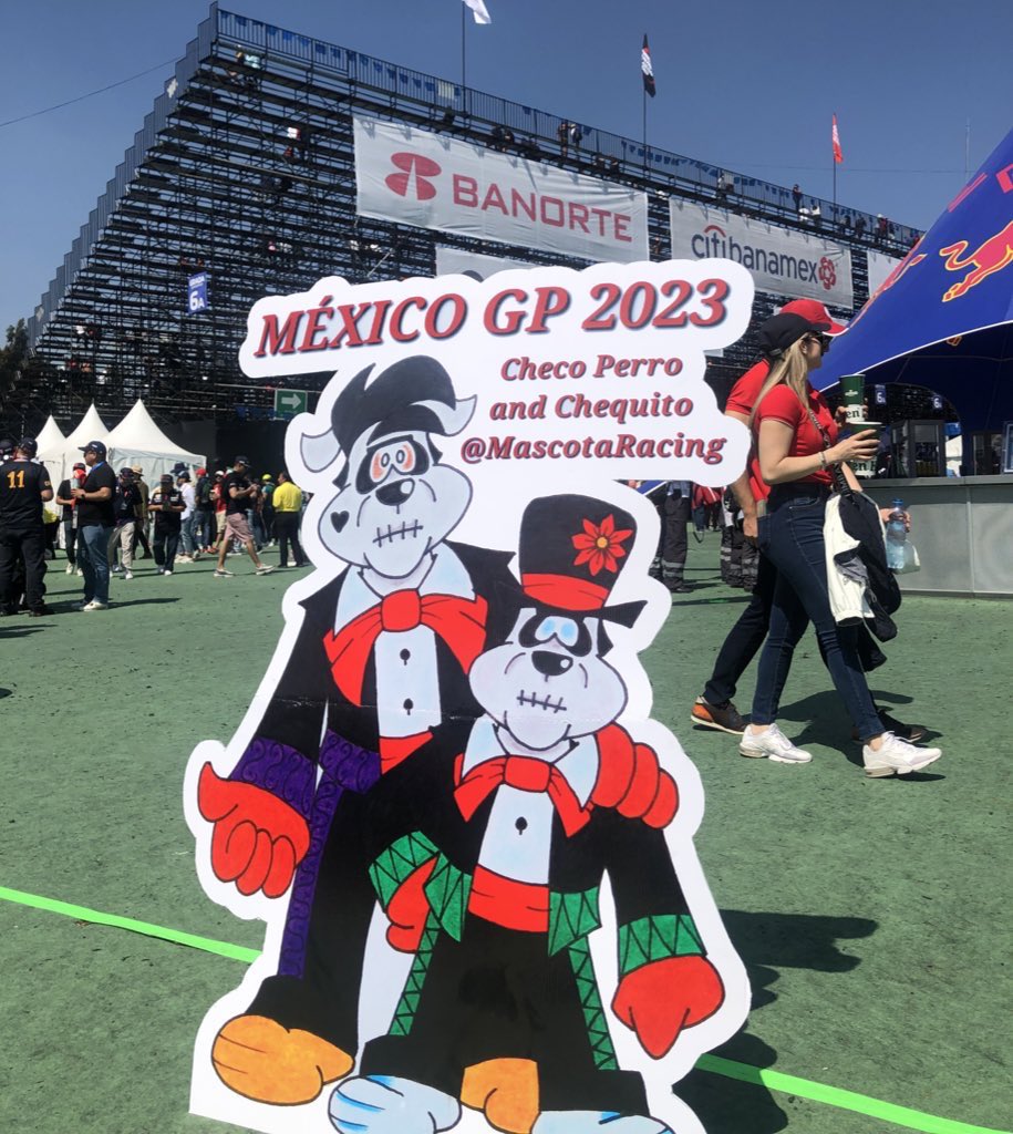 kikorron1's tweet photo. @mexicogp Cada aรฑo llevamos @MascotaRacing #ChecoPerro a la Grada para que se tomen la foto respectiva. #TeamCheco ๐ฌ๐ง๐ฒ๐ฝ๐๐ป https://t.co/xJvfsAofaY