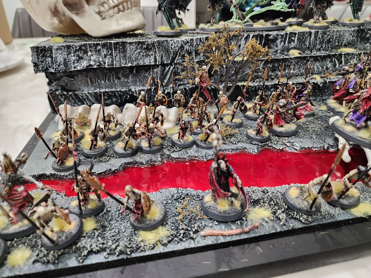 carrionking87's tweet photo. Armies of Parade time - time for the Legion of Blood to rise! #AgeofSigmar #ArmiesonParade https://t.co/jnQmbVZlC5