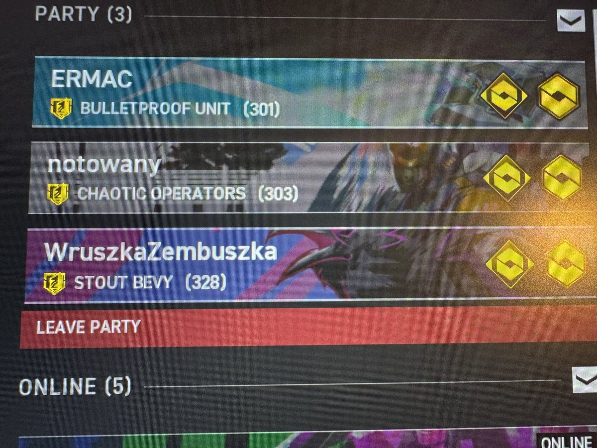 Pierwsze w Europie trio z 2x Champion (najwyższa ranga w <a href="/SpectreDivide/">Spectre Divide</a>) 
<a href="/ERMMMAC/">ERMAC</a> 
<a href="/luxon1337/">LUXONx1</a> 
Double Champ boyzz!